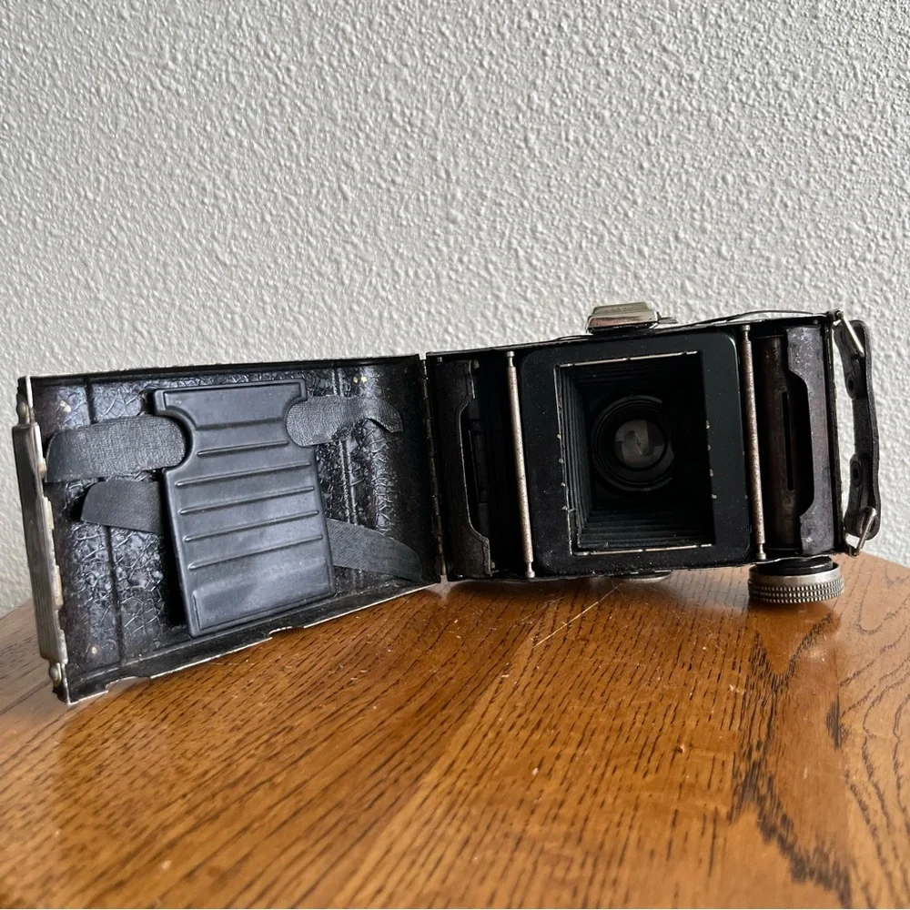 Rulex 1930s folding film camera